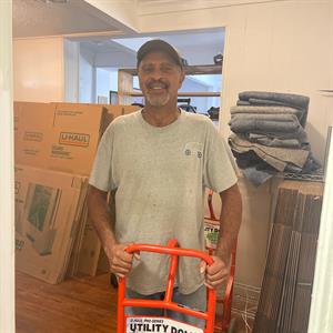 Hands 2 Hands - A Local Raleigh Moving Company