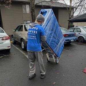Smoove Movers LLC - A Local Portland Moving Company