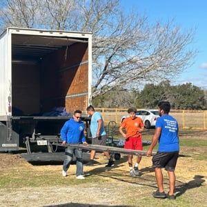 Roblas Services LLC - A Local San Antonio Moving Company