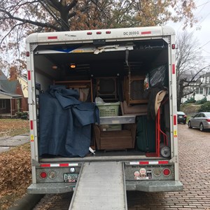 Moving Maniacs - A Local Turtle Creek Moving Company