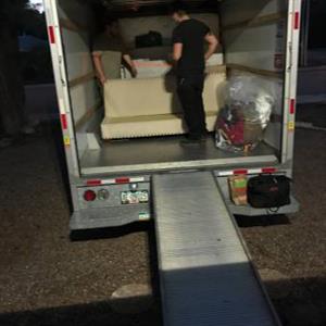Family Of Seven Moving - A Local Lakeside Moving Company