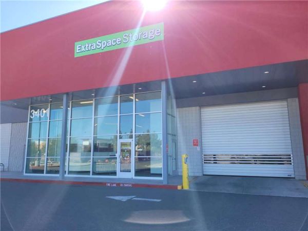 Extra Space Storage - 2059 - Phoenix - W. Greenway Rd