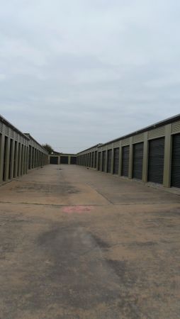 StowAway Storage - 2051 Lohmans Spur