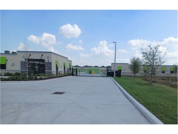 Extra Space Storage - 7886 - Orlando - Golden Isle Blvd