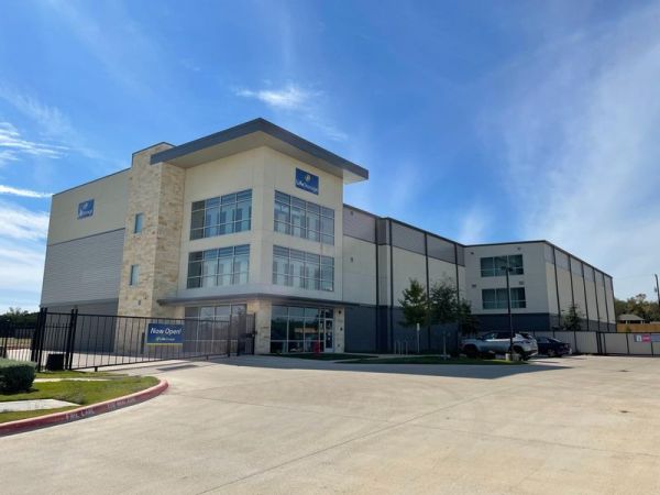 Extra Space Storage - 3833 - Cedar Park - Ronald W Reagan Blvd