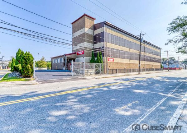 CubeSmart Self Storage - Woburn