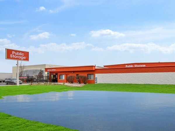 Public Storage - Naperville - 1556 West Ogden Ave