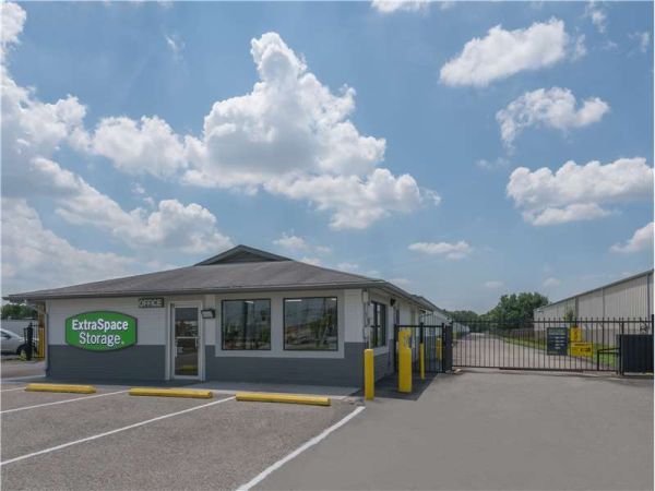 Extra Space Storage - 0457 - Louisville - Preston Hwy