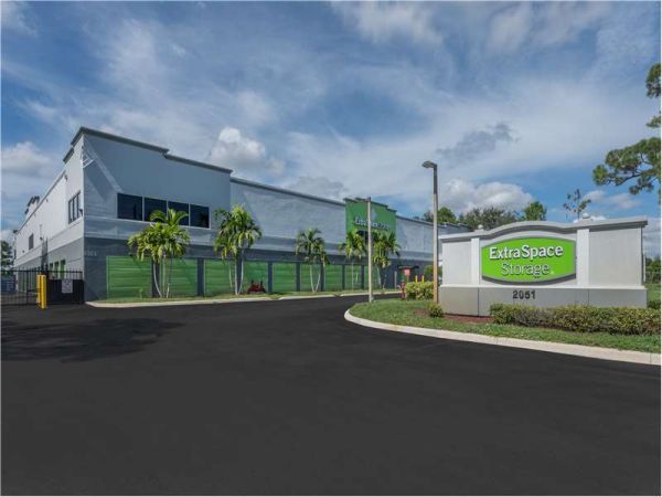 Extra Space Storage - 1186 - West Palm Beach - S Military Trail