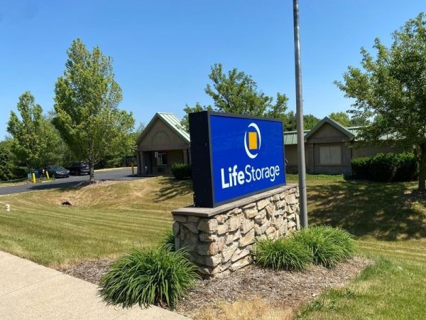 Extra Space Storage - 4204 - State College - Science Park Rd