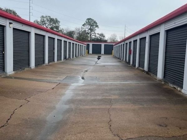 Extra Space Storage - 6407 - Houston - Antoine Dr