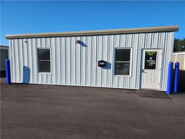 Extra Space Storage - 6211 - Pembroke - Sand Road