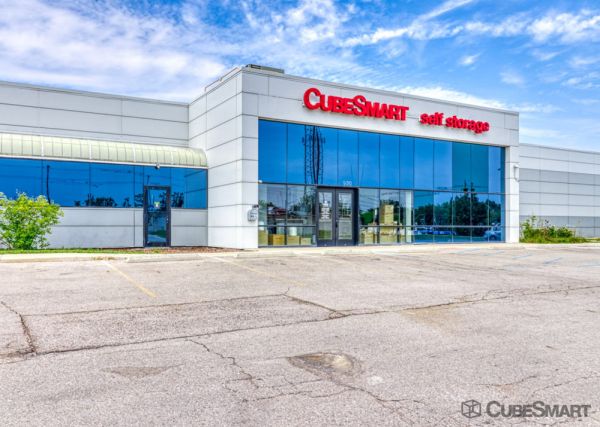CubeSmart Self Storage - 930 West Holmes Road