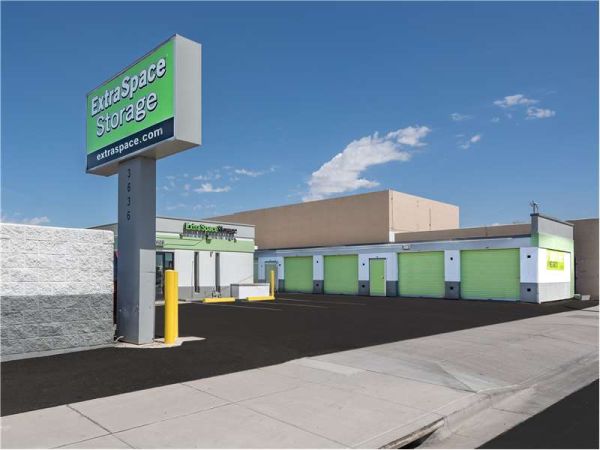 Extra Space Storage - 1666 - Phoenix - Washington