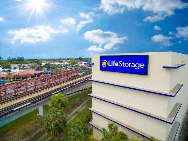 Extra Space Storage - 3306 - Miami - 81st Terrace