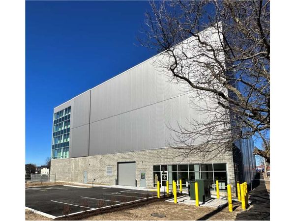 Extra Space Storage - 7766 - Providence - Eddy St