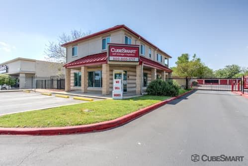 CubeSmart Self Storage - Austin - 1905 E William Cannon Dr