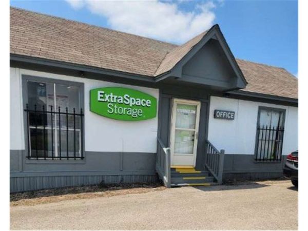 Extra Space Storage - 7982 - Hudson Oaks - Interstate 20