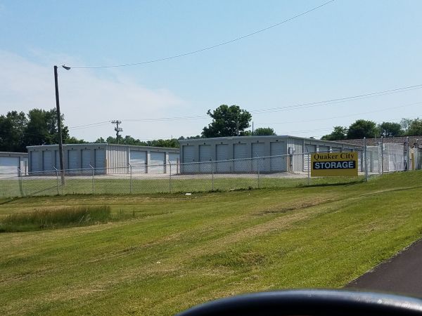 Quaker City Storage - Hodgin