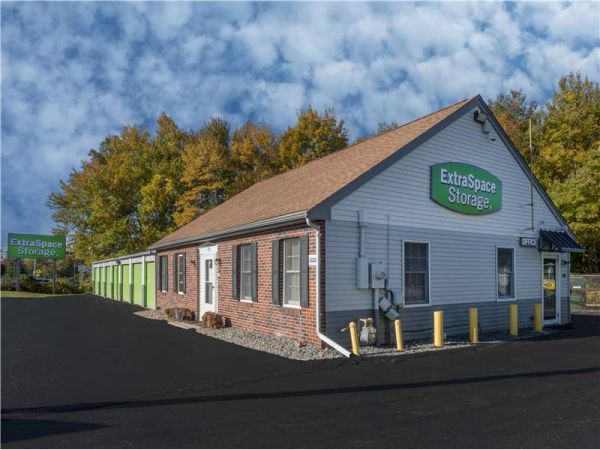 Extra Space Storage - 0790 - New Bedford - Acushnet Ave