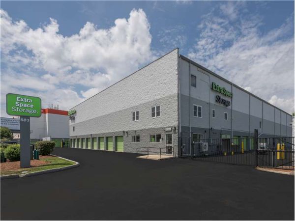 Extra Space Storage - 7002 - Lynn - Lynnway