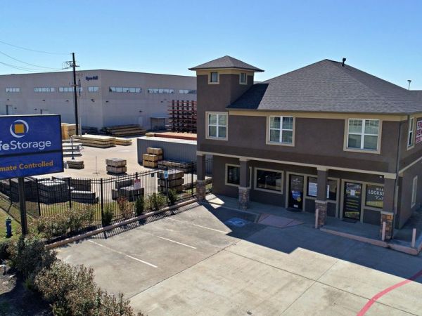 Extra Space Storage - 4046 - Katy - Grand Pkwy