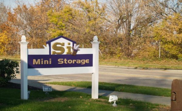 SI Mini Storage