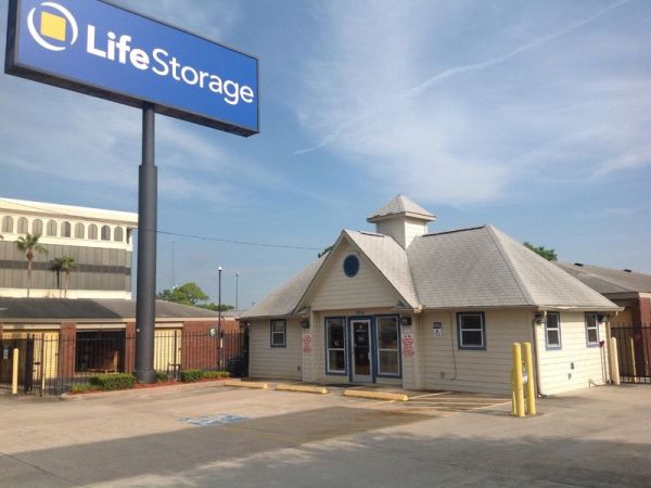 Extra Space Storage - 4157 - Houston - 10114 Katy Fwy