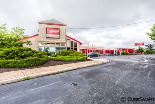 CubeSmart Self Storage - Baltimore - 8432 Pulaski Hwy