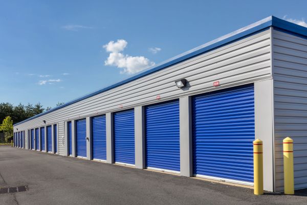 Self Storage Plus - Rockville - 15750 Paramount Drive