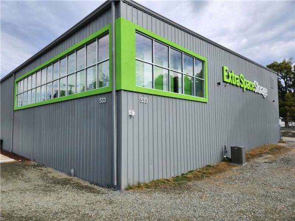 Extra Space Storage - 7993 - Burlington - Park Ave