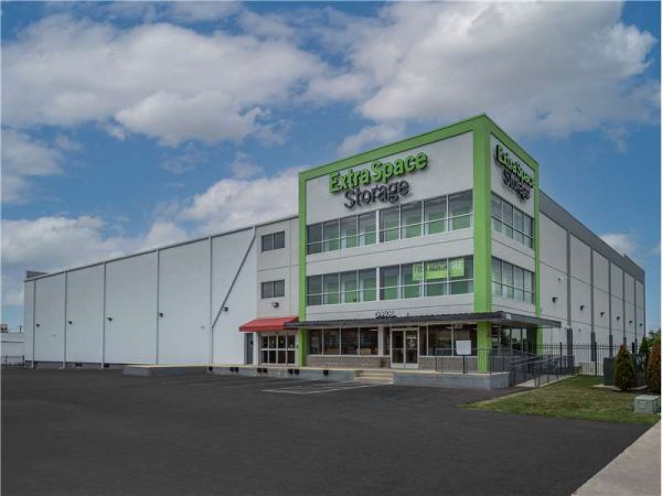 Extra Space Storage - 7559 - Baltimore - Washington Blvd