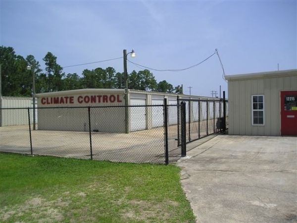 Tellus Self Storage - Dedeaux East