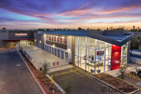 CubeSmart Self Storage - AZ Phoenix W Nothern Ave