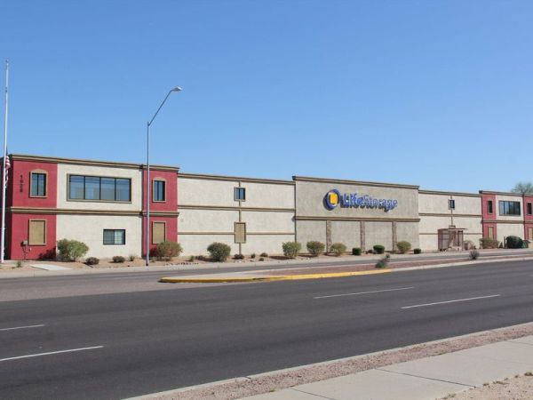 Extra Space Storage - 3152 - Phoenix - East Bell Road