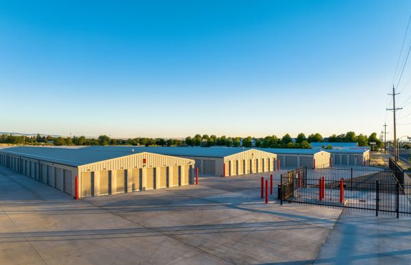 Elite Storage - Isaacs