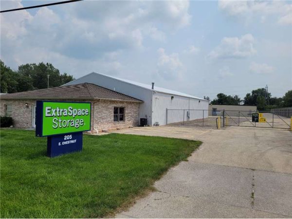 Extra Space Storage - 7646 - Bondville - Chestnut St - Annex