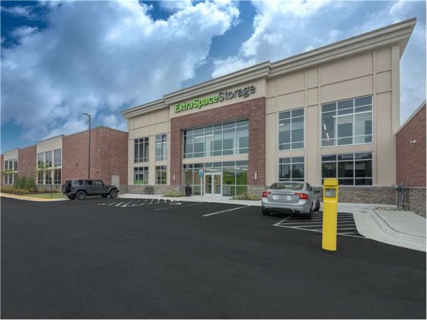 Extra Space Storage - 7476 - Woodbridge - Apollo Dr