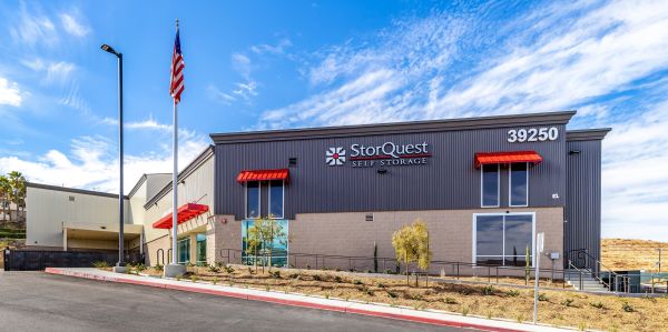StorQuest - Murrieta / Date