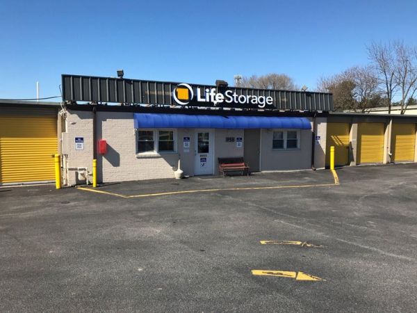 Extra Space Storage - 3111 - Harrisburg - Peiffers Lane