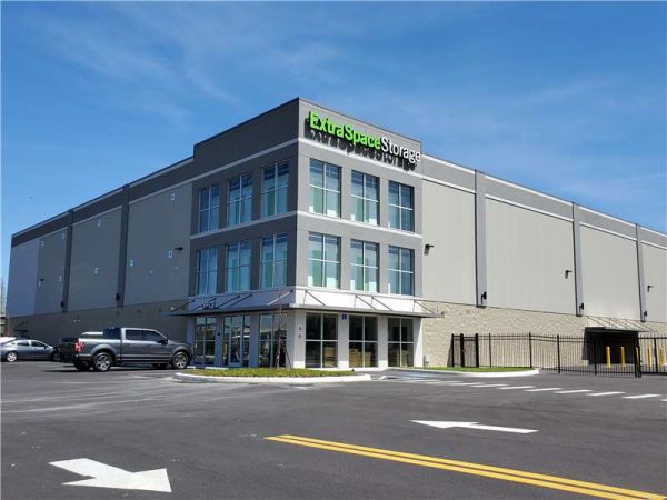 Extra Space Storage - 7418 - Lakeland - Drane Field Rd