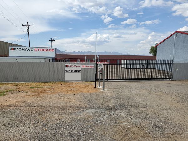 Mohave Storage - Kingman 3939 Andy Devine (MS)
