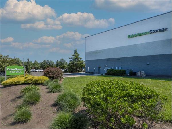 Extra Space Storage - 8342 - Berkeley Heights - Snyder Ave