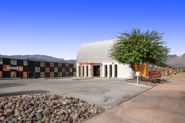 Public Storage - Palm Springs - 1000 S Gene Autry Trail