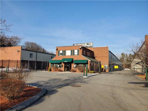 Extra Space Storage - 7894 - Burlington - Ray Ave