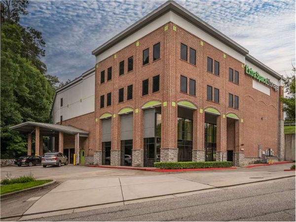 Extra Space Storage - 1688 - Marietta - Powers Ferry Rd