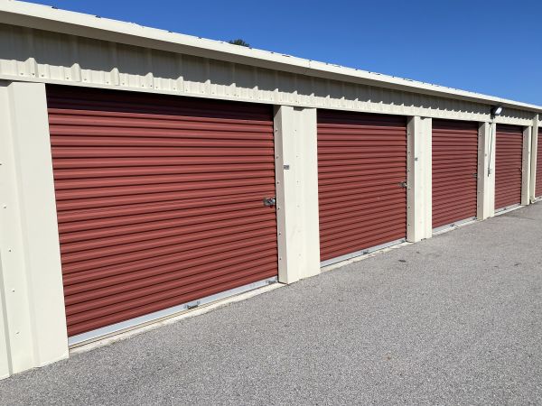 Cardinal State Storage - Danville
