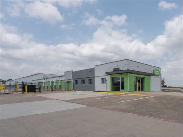 Extra Space Storage - 0795 - Euless - W Euless Blvd