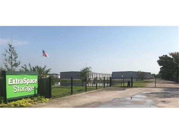 Extra Space Storage - 7746 - Pearland - County Road 127