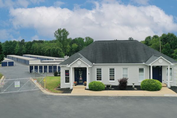 Midgard Self Storage Anderson2